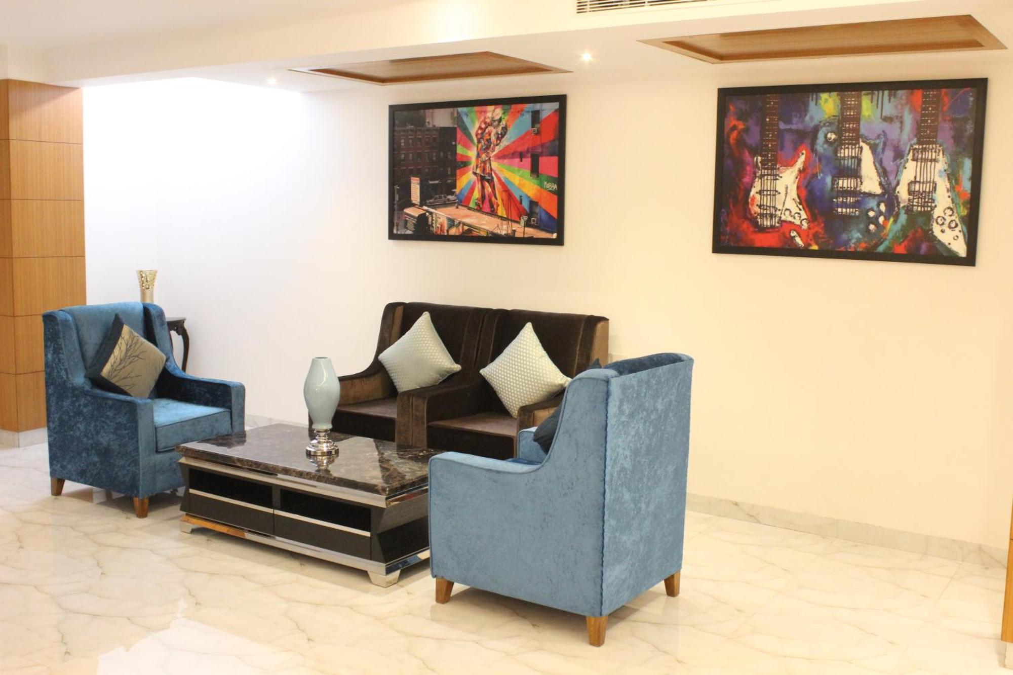 Transit International- Aerocity Delhi Airport Hotel New Delhi