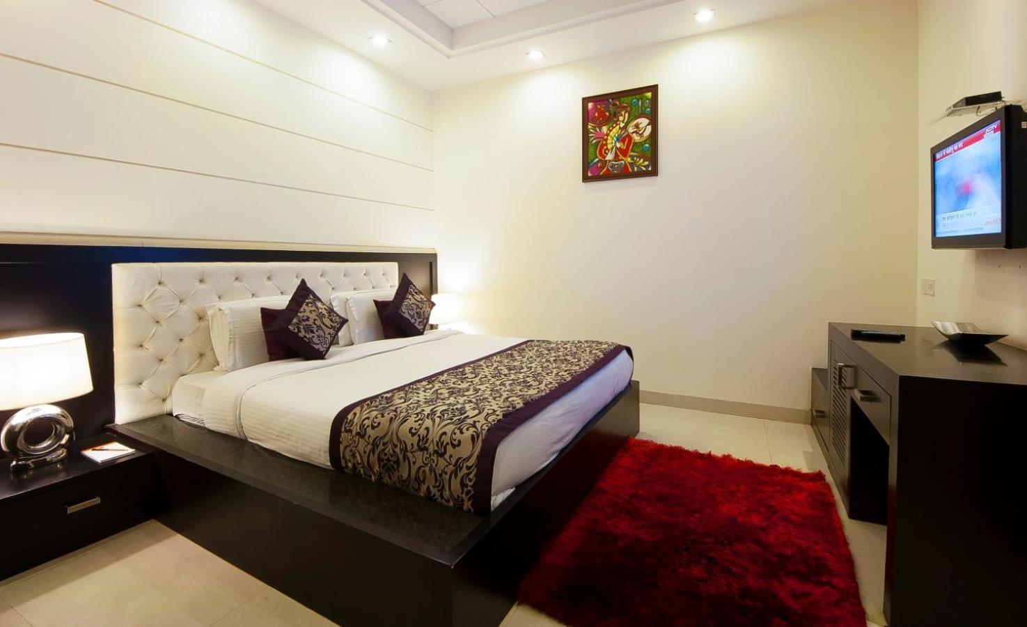 Hotel Transit International- Aerocity Delhi Airport New Delhi
